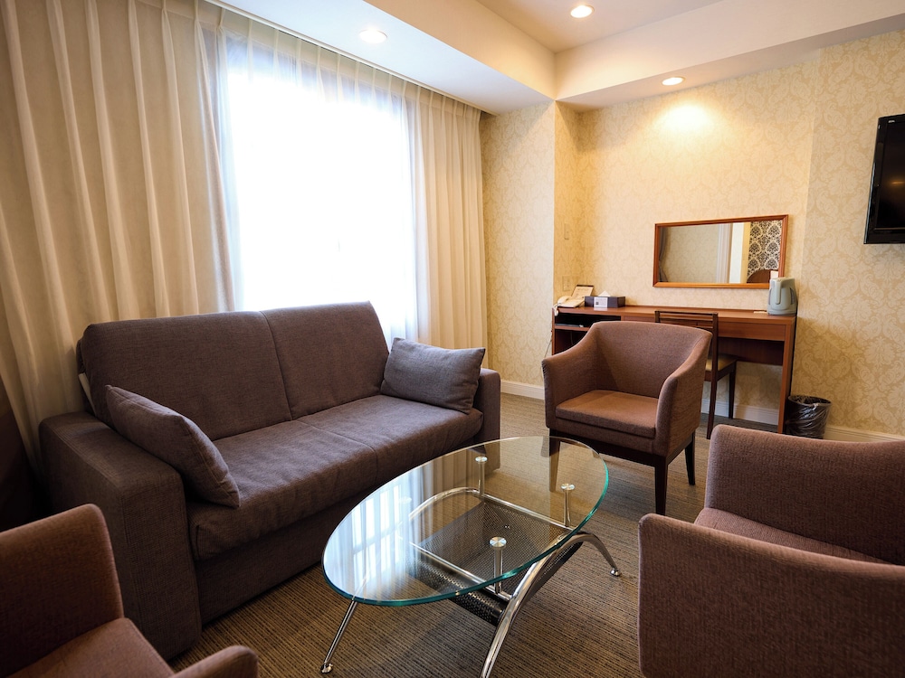 NIKKO STATION HOTEL CLASSIC 51/70