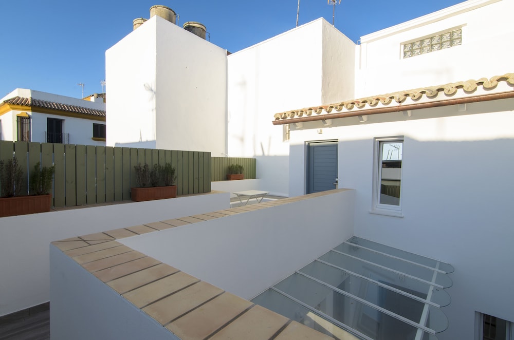 Hostal Gravina 21/50