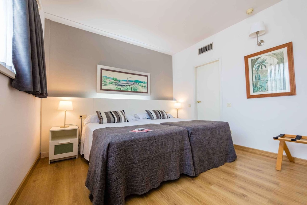 Aparthotel Atenea Barcelona 21/78