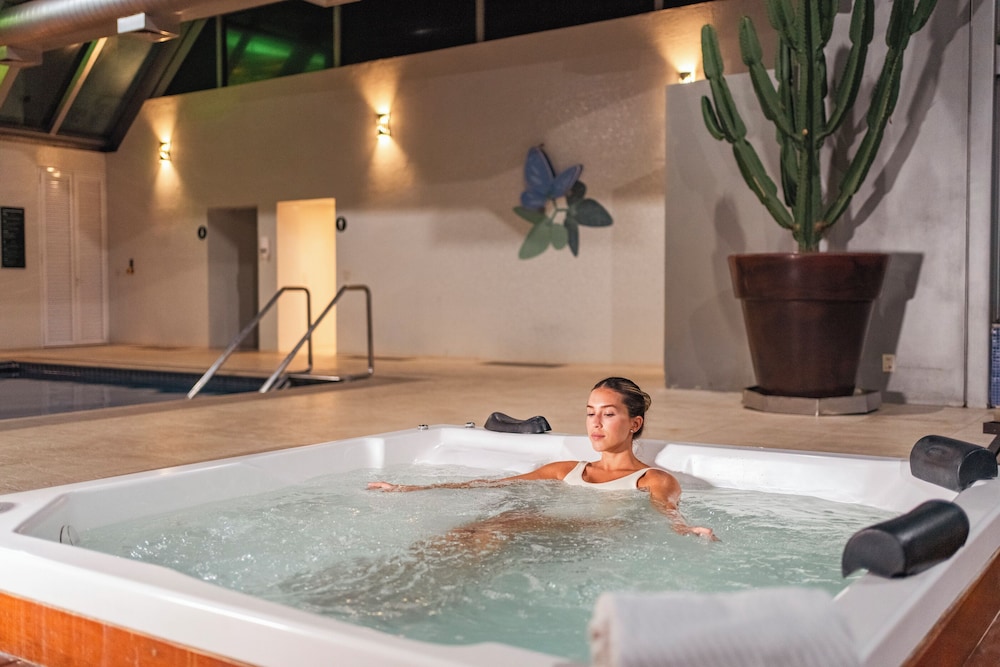 Unique Garden Hotel And Spa 23/49