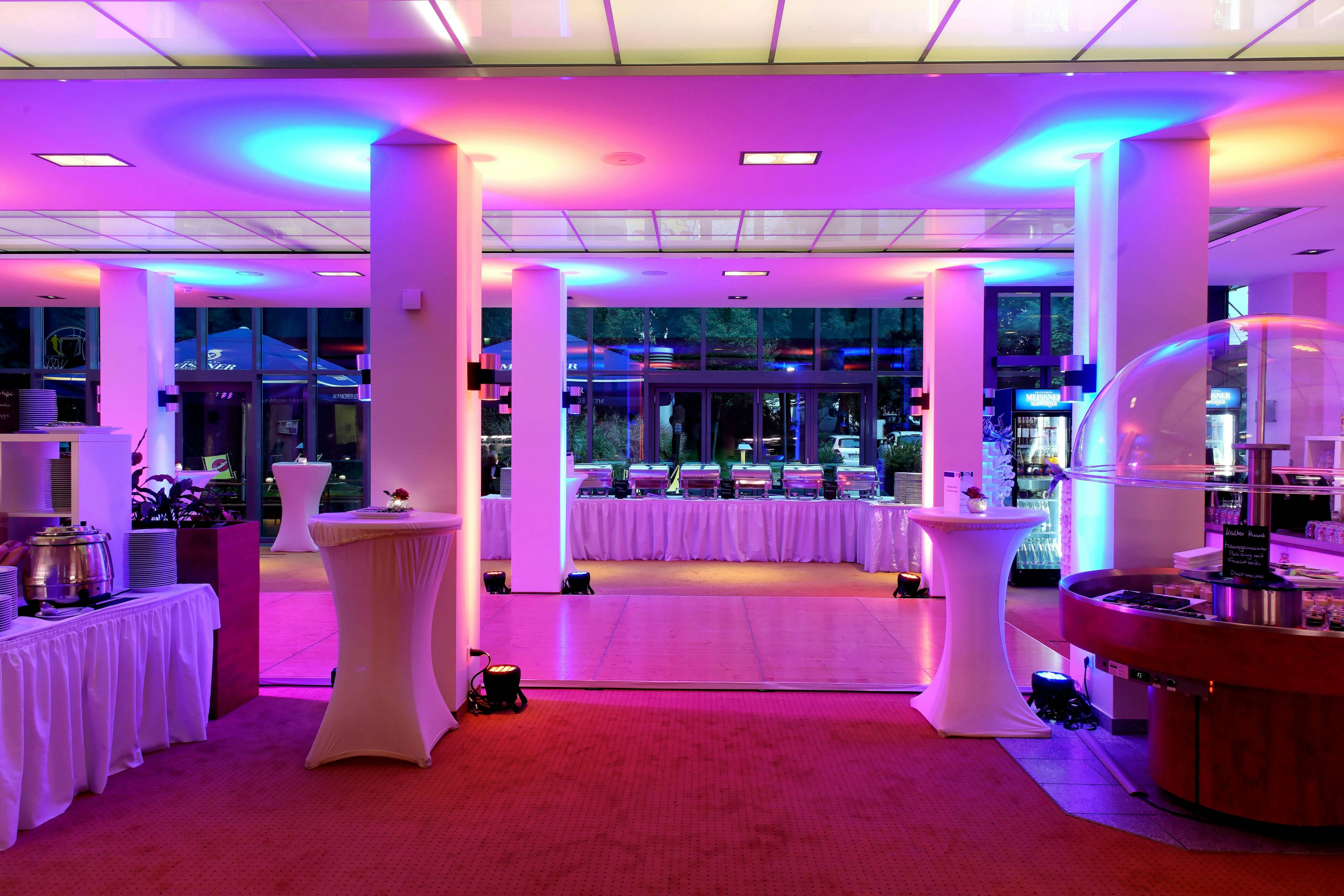 Courtyard By Marriott Dresden 40/40