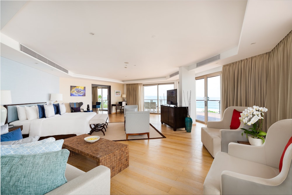 Double-Six Luxury Hotel Seminyak 36/59