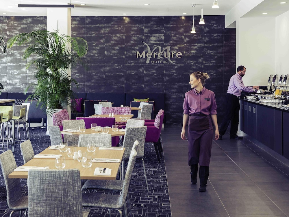 Mercure Newcastle Airport 10/50