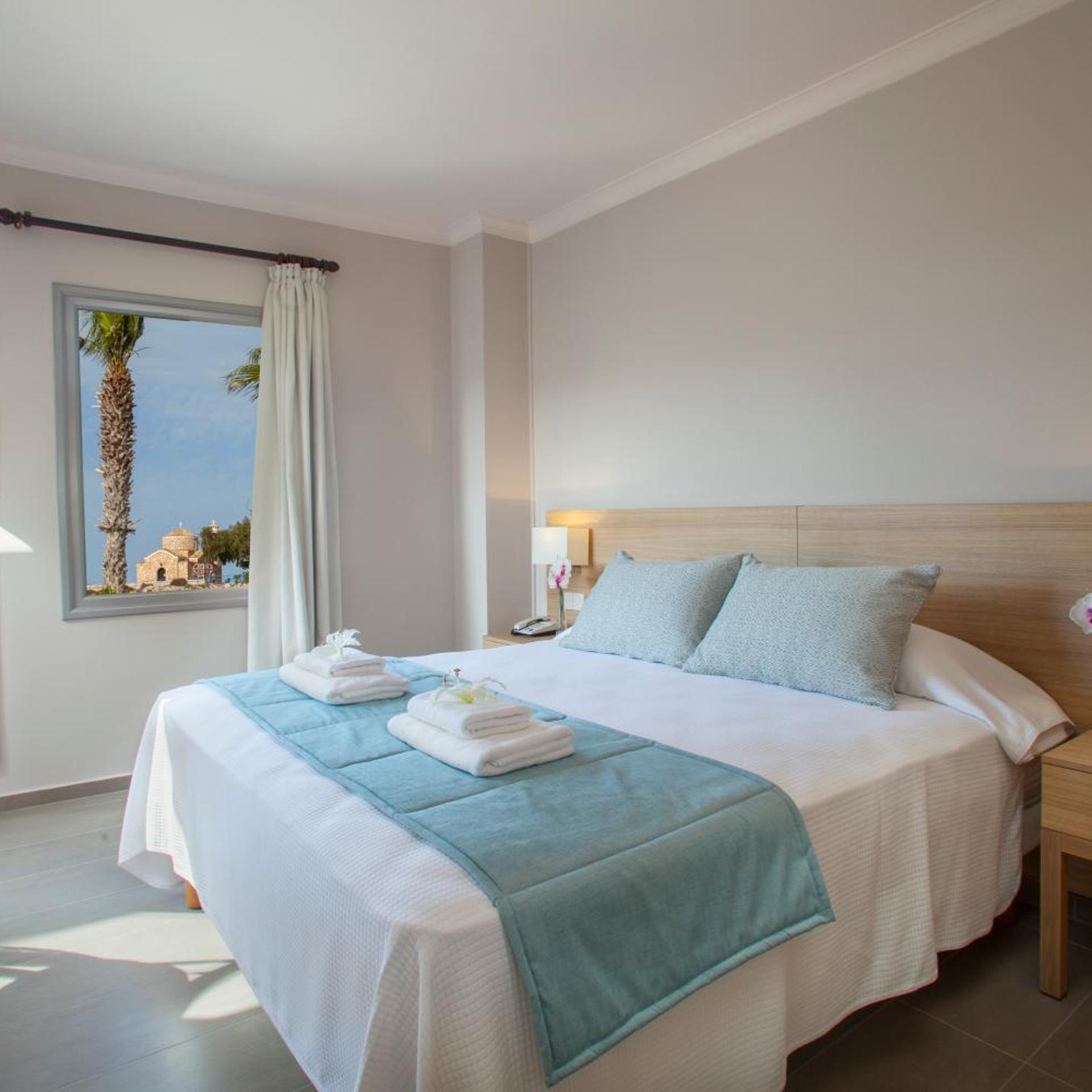 2 Bedrooms, Suite, Sofa