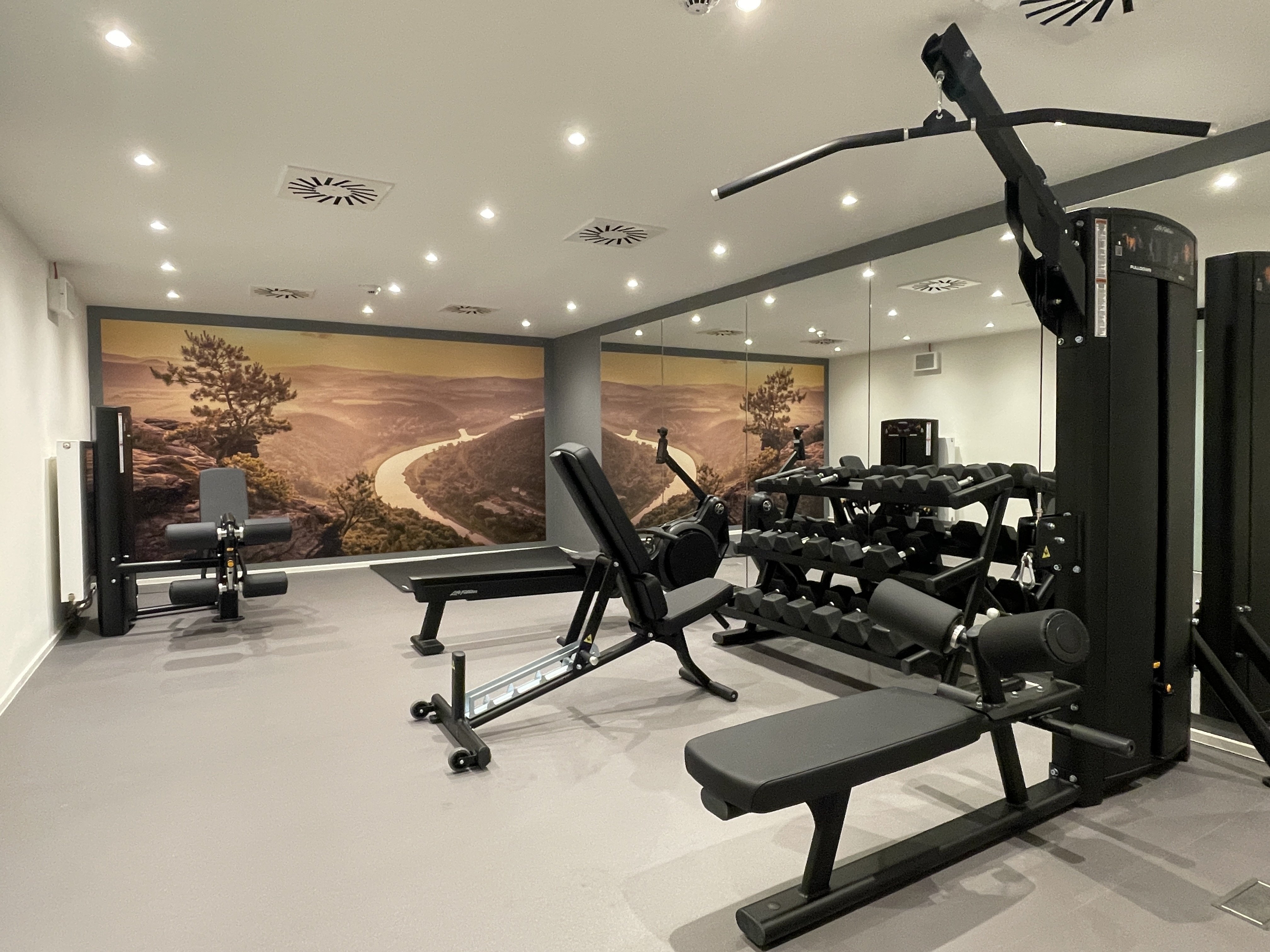HOLIDAY INN DRESDEN - AM ZWINGER 44/77