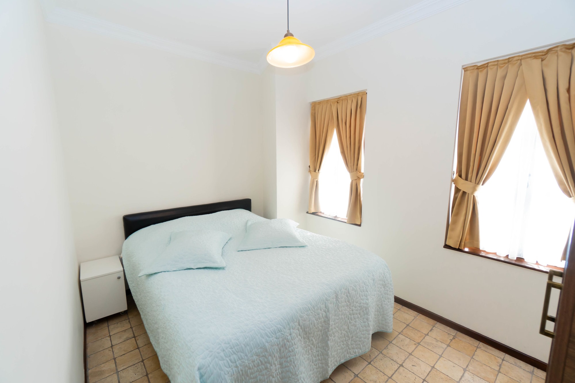 1 BEDROOM, JUNIOR SUITE, POOL VIEW, KITCHENETTE