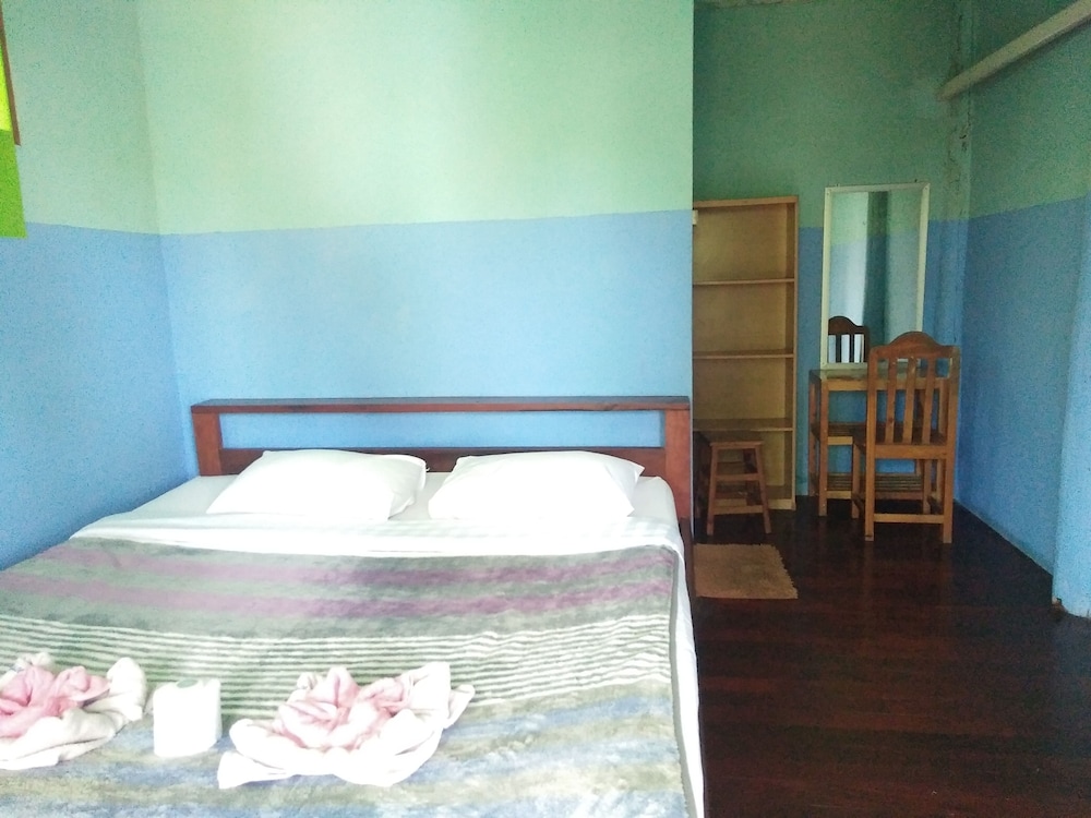 STANDARD, DOUBLE BED
