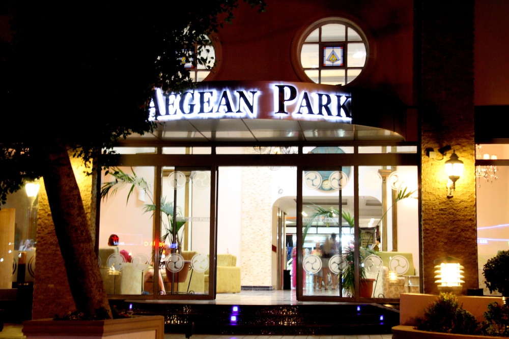 AEGEAN PARK HOTEL 4/40