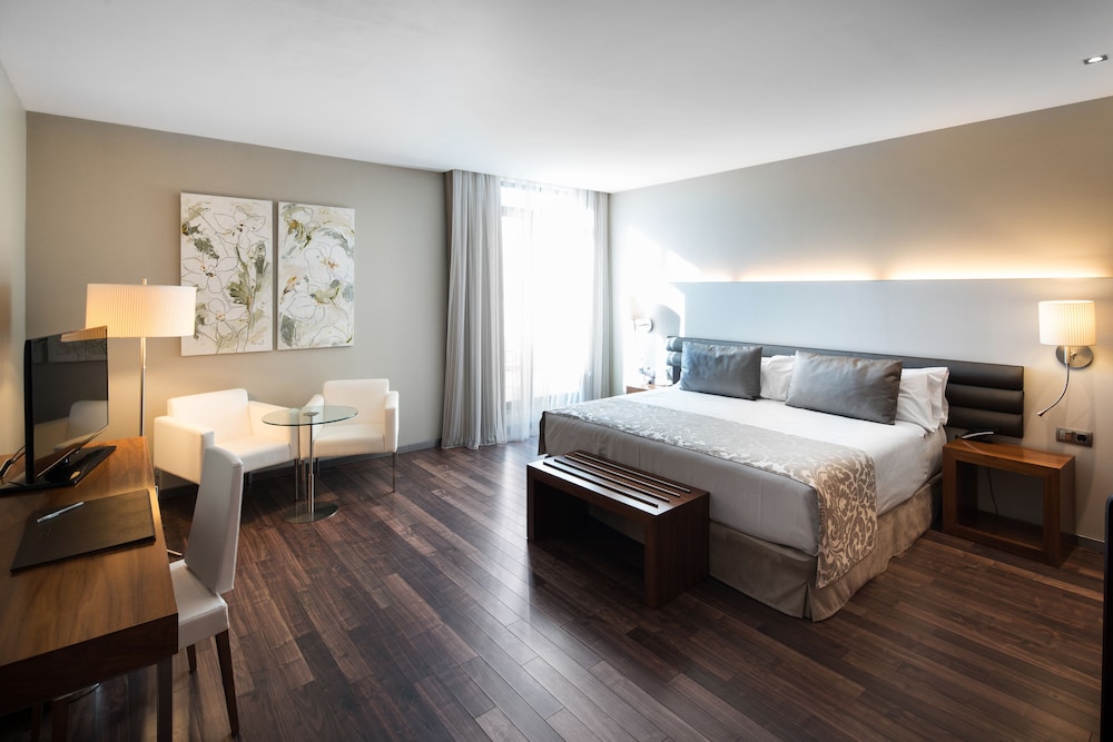 Hotel Catalonia Ramblas 24/70
