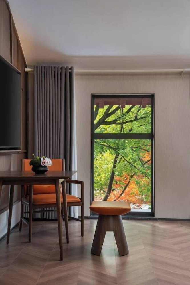 UrCove By Hyatt Nanjing Zhongshanling Resort 26/38