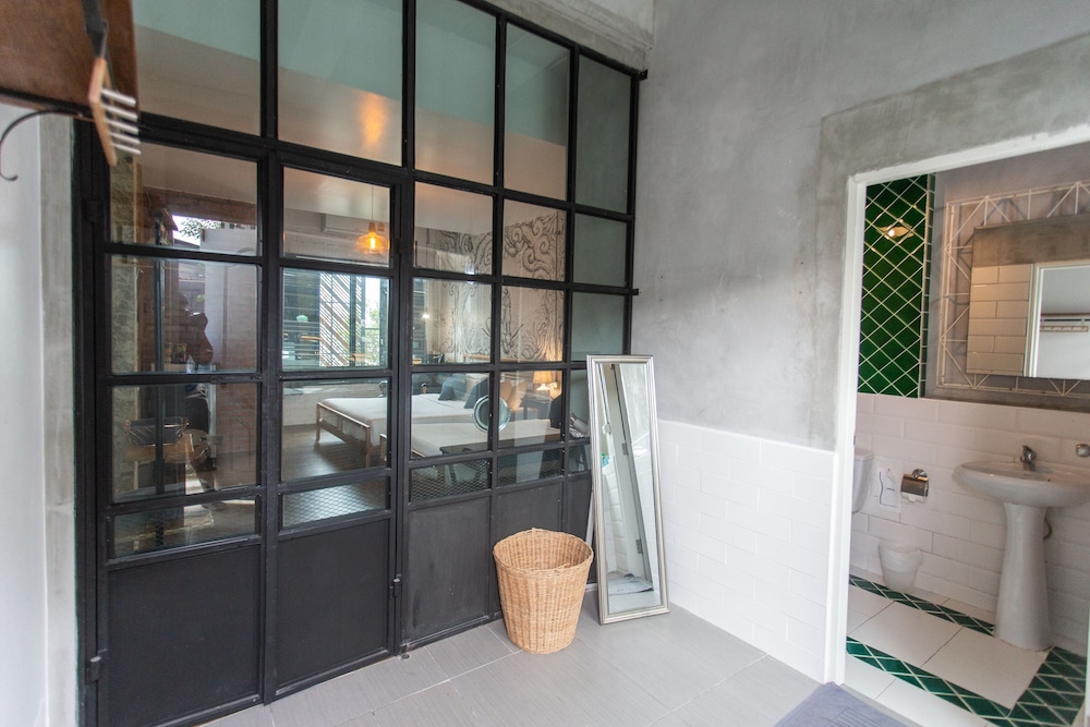 Indiego Space 5/51