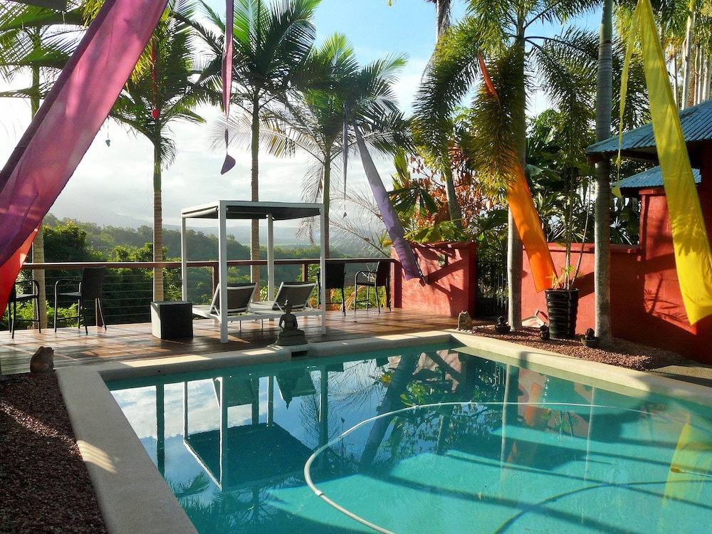Mai Tai Resort 24/58