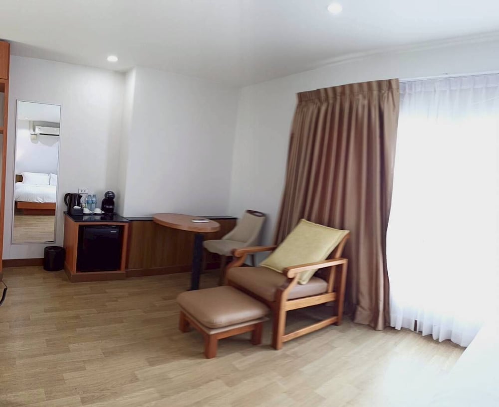 NJOY Prestige Grand Hotel Don Mueang 54/70