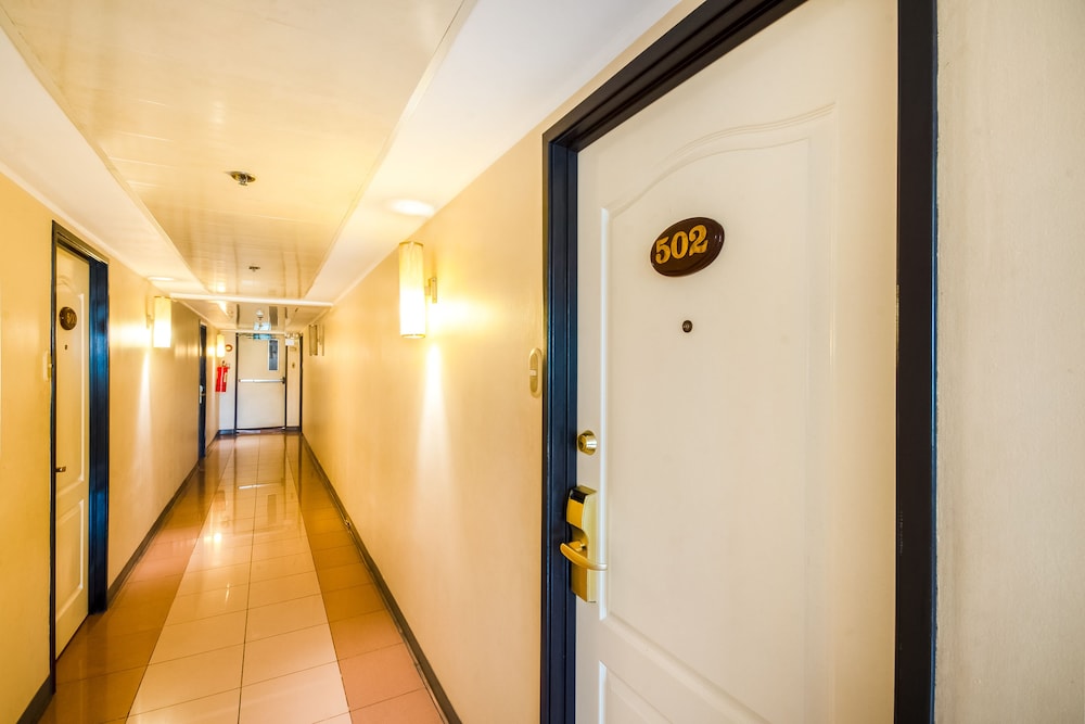 Palladium Suites 40/49