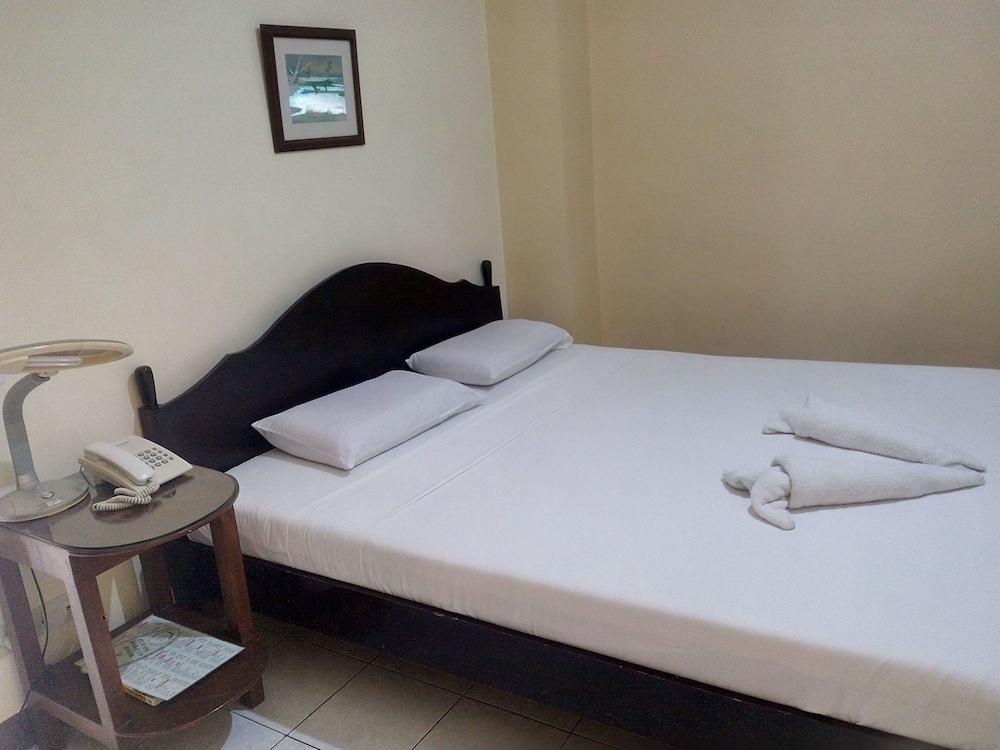 Fuente Pension House 6/49