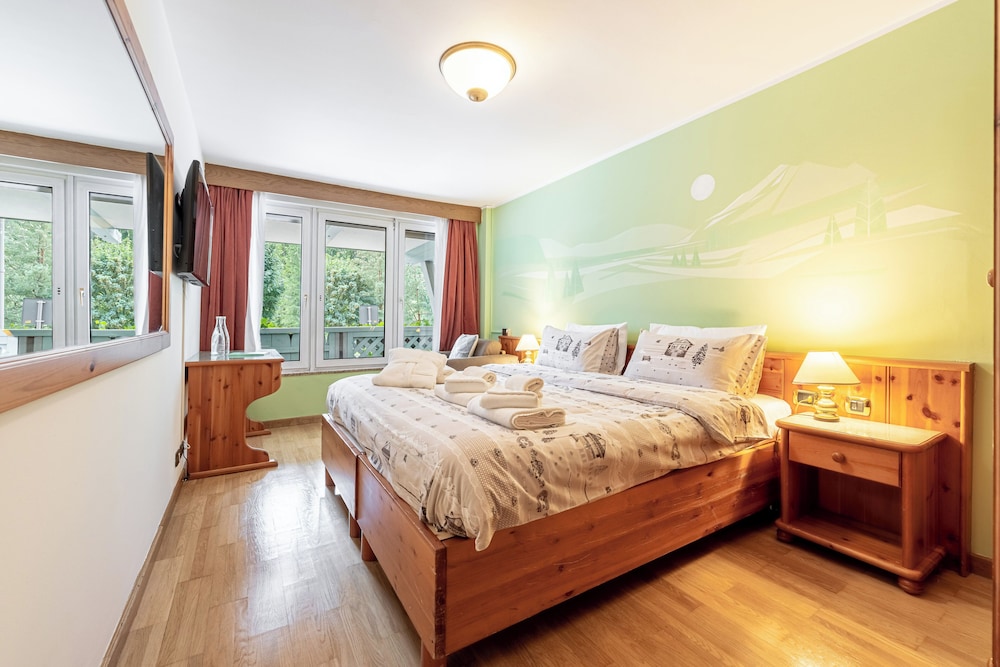 Schloss Hotel & Club Dolomiti 12/50