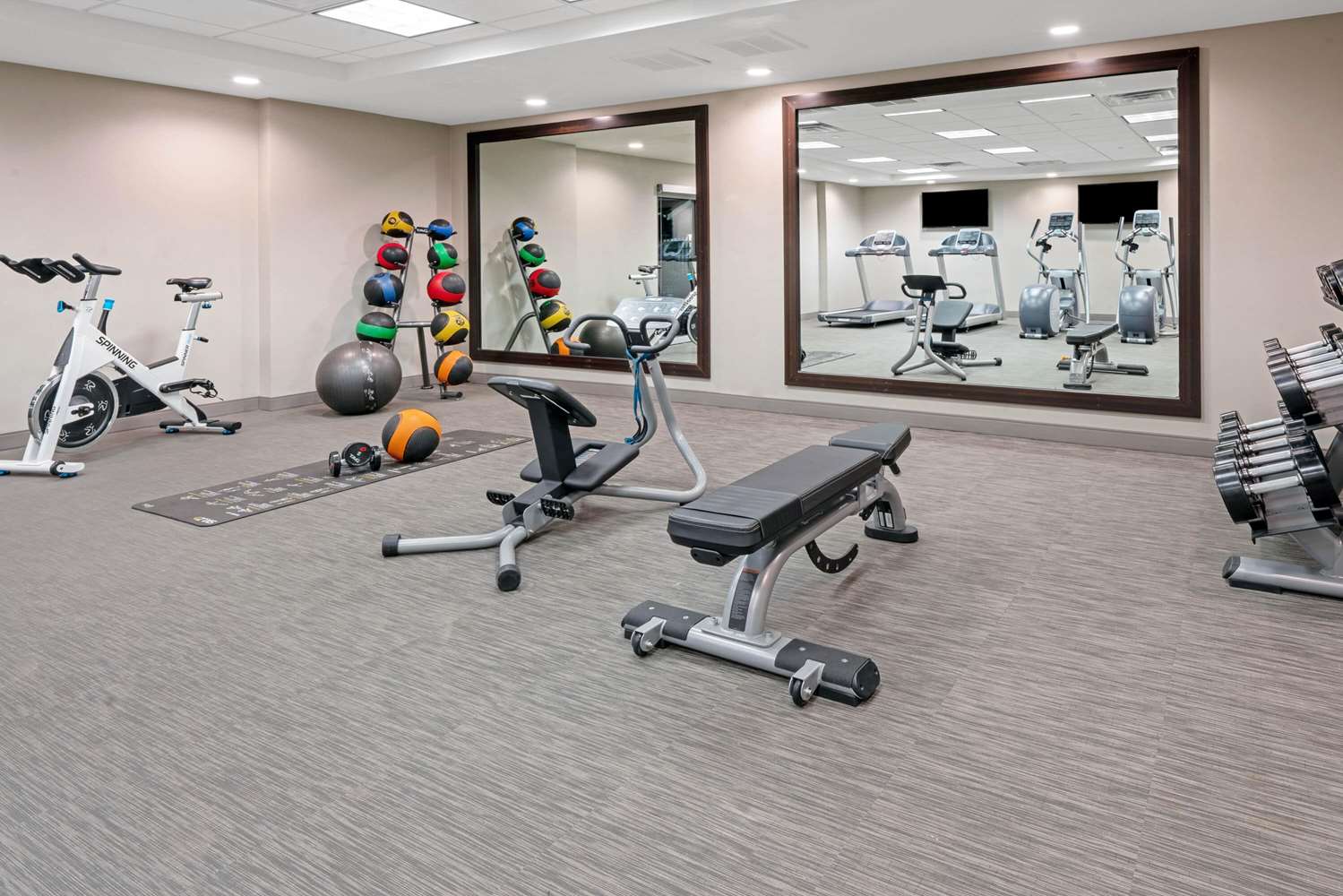 La Quinta Inns & Suites by Wyndham Orem University Pwy/Provo 27/57