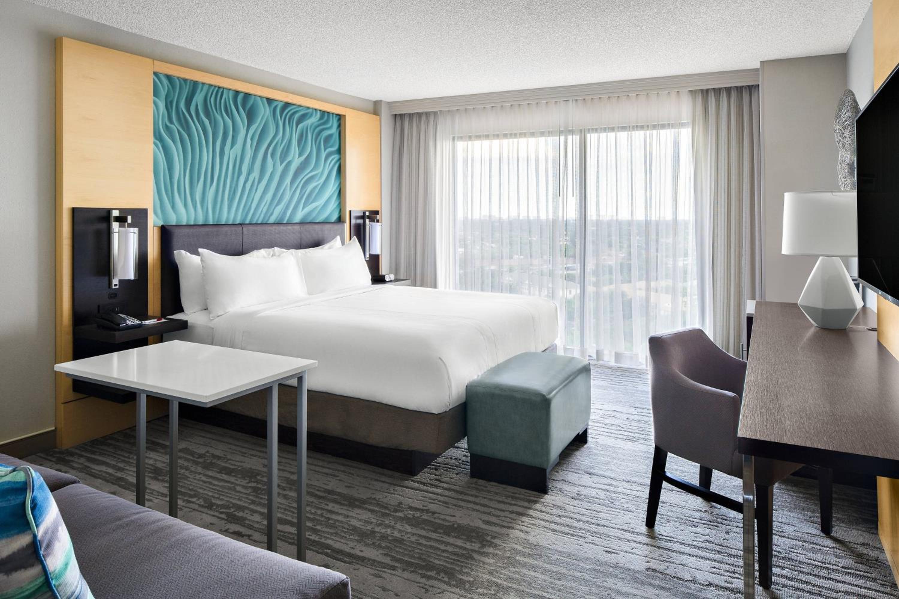 غرفة بسرير كينج، Boca Raton Marriott At Bocacenterhotel 5/10