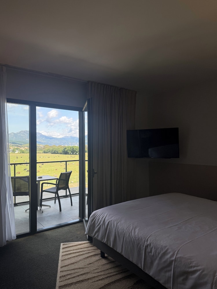 Hotel Mercure Bastia Biguglia 18/72