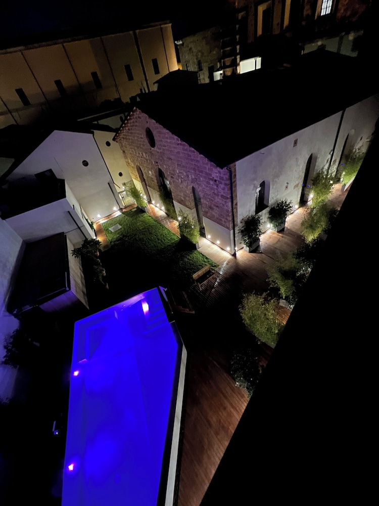 Spasimo Hotellerie 26/50