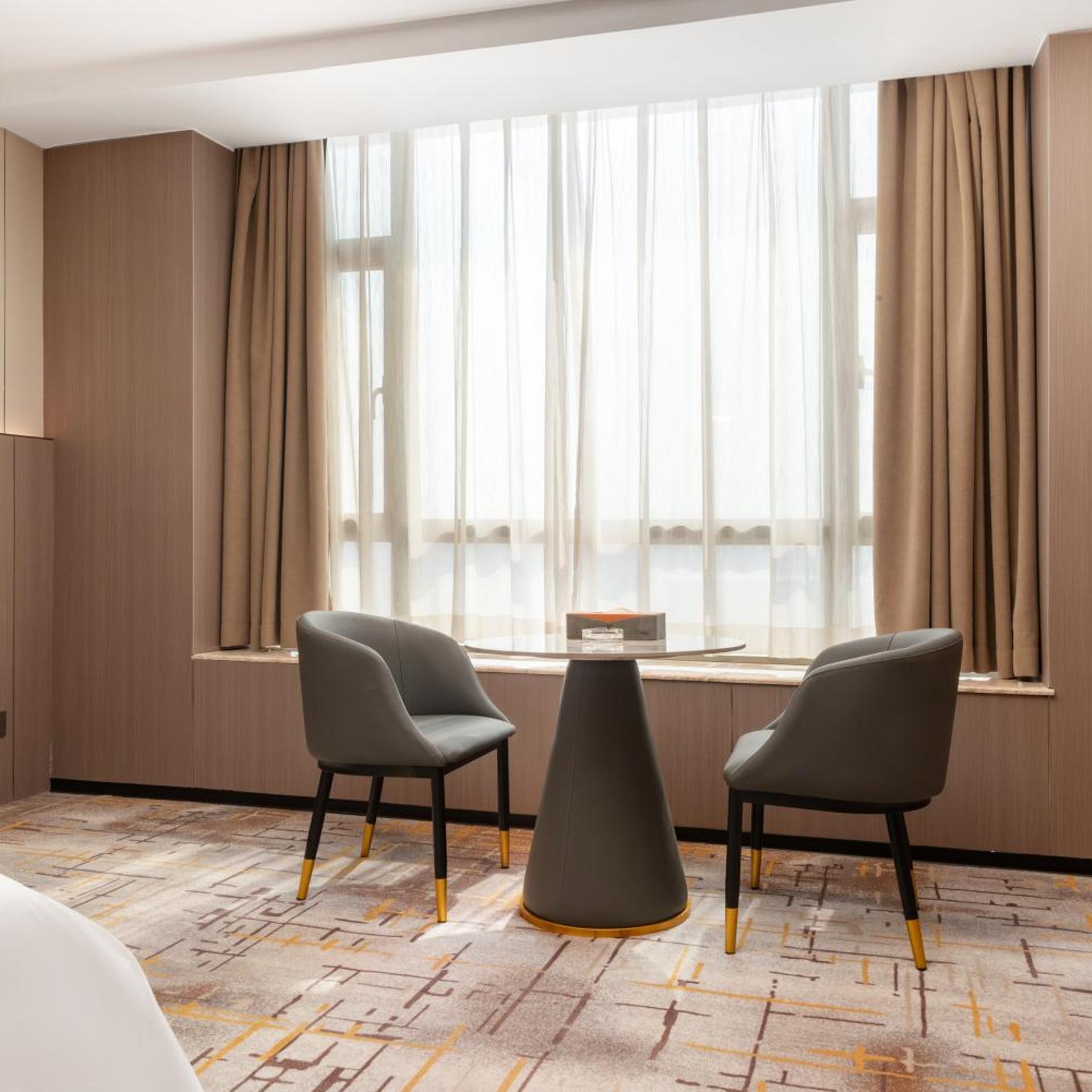 Yinquan Hotel 38/46