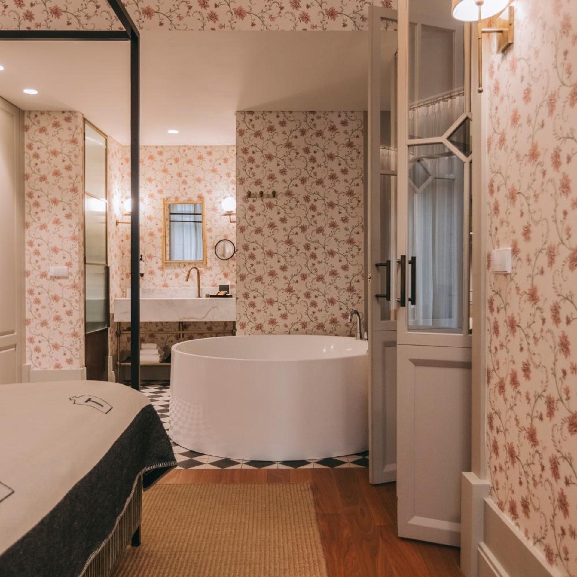 Royal, Suite, Hot Tub