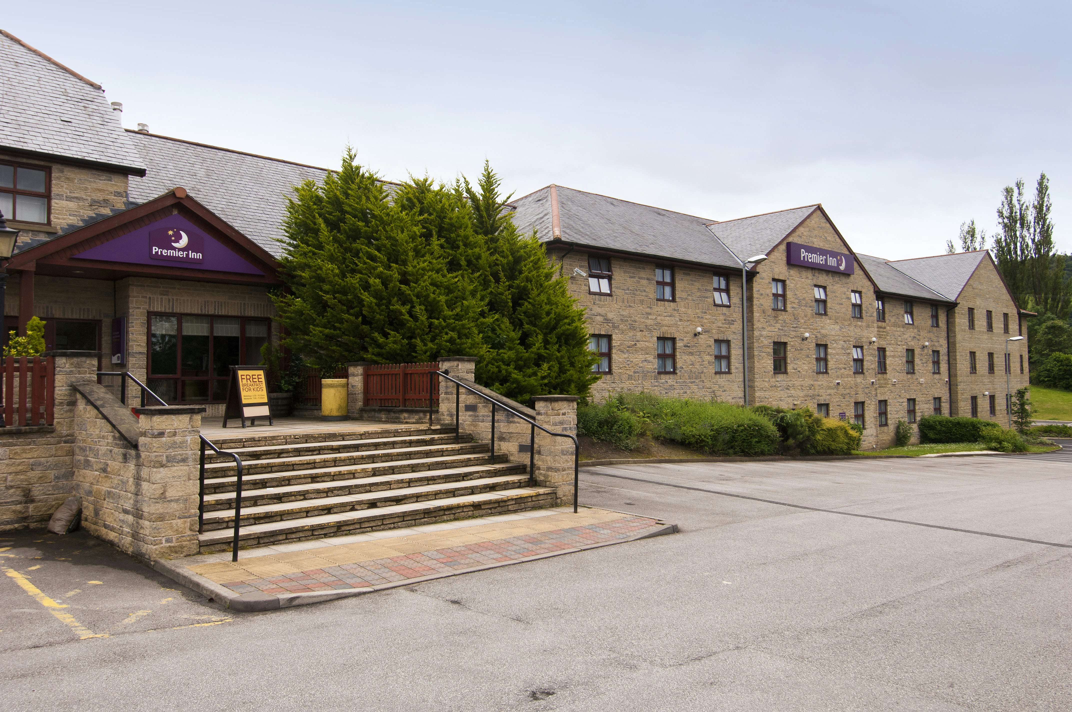 Premier Inn Bradford North (Bingley) 46/52