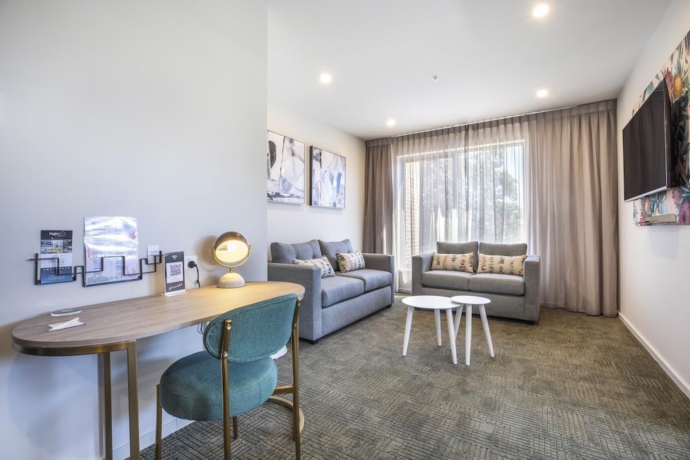 Nightelier Carrum Downs Sands Hotel 30/50