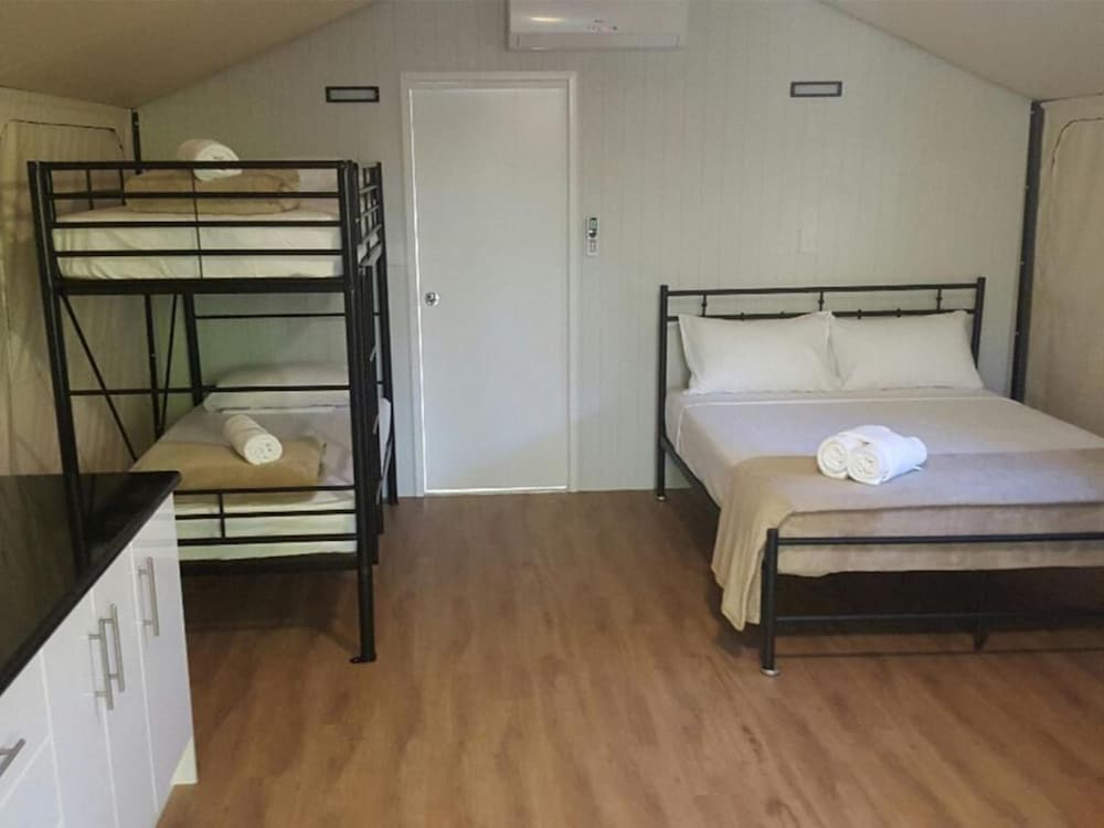 NRMA Treasure Island Holiday Resort 24/74