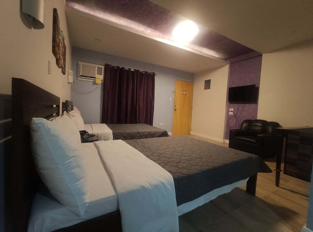 Nikitas Place Hotel 38/52