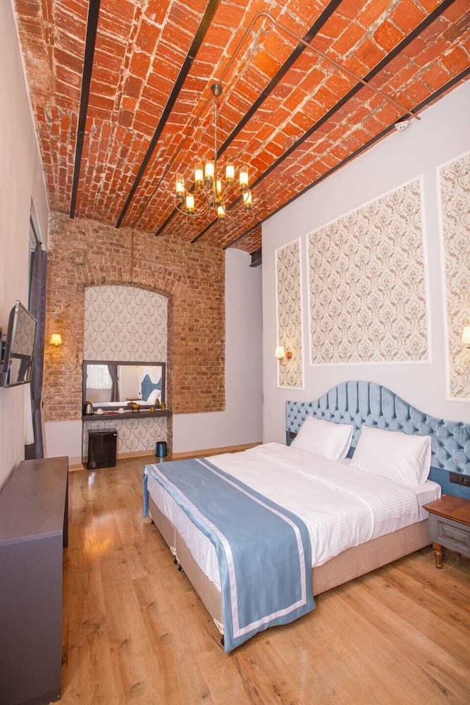 The Independent Hotel Taksim 4/36