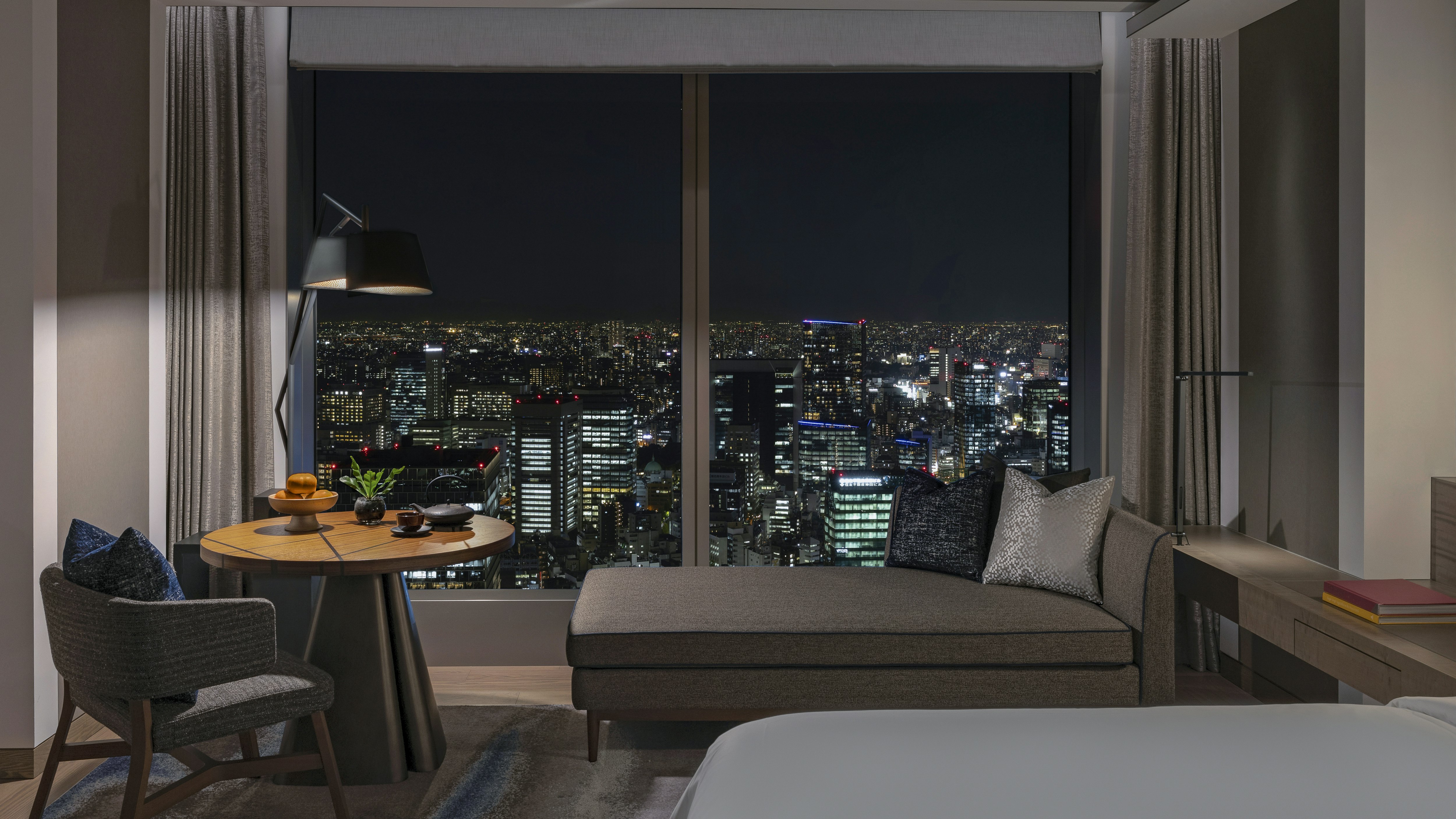 Four Seasons Hotel Tokyo Otemachi 44/64