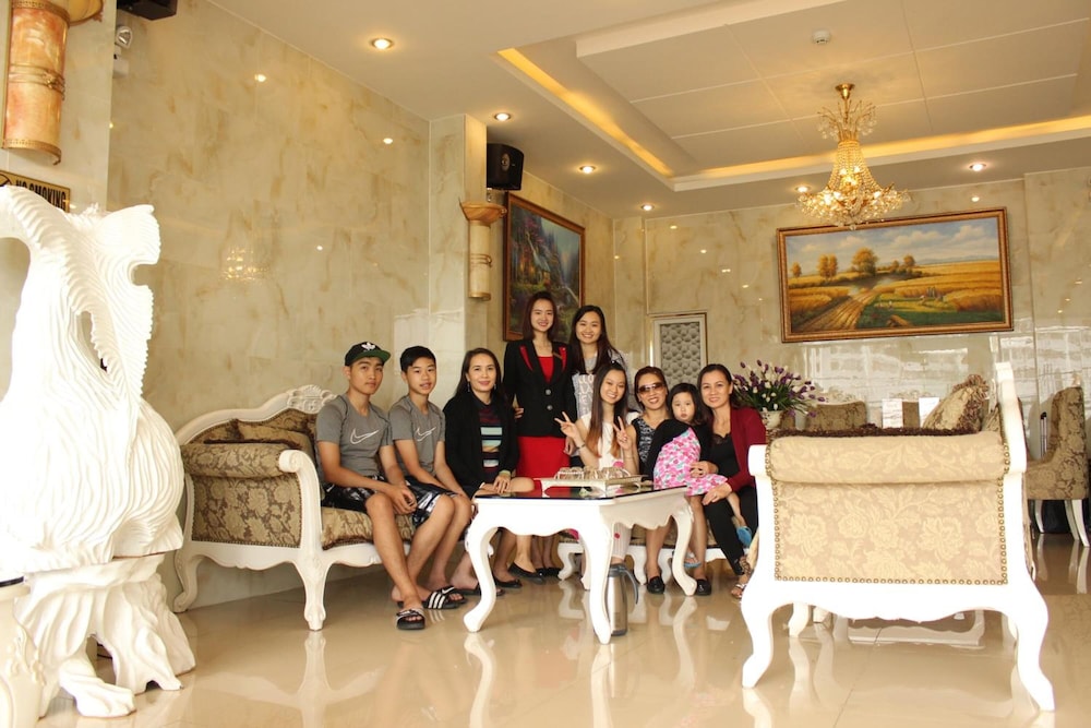 Tulip Hotel 2 55/66