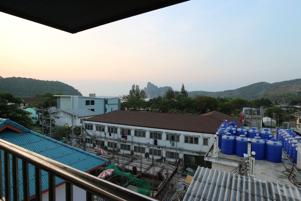 JJ RESIDENCE 2/36