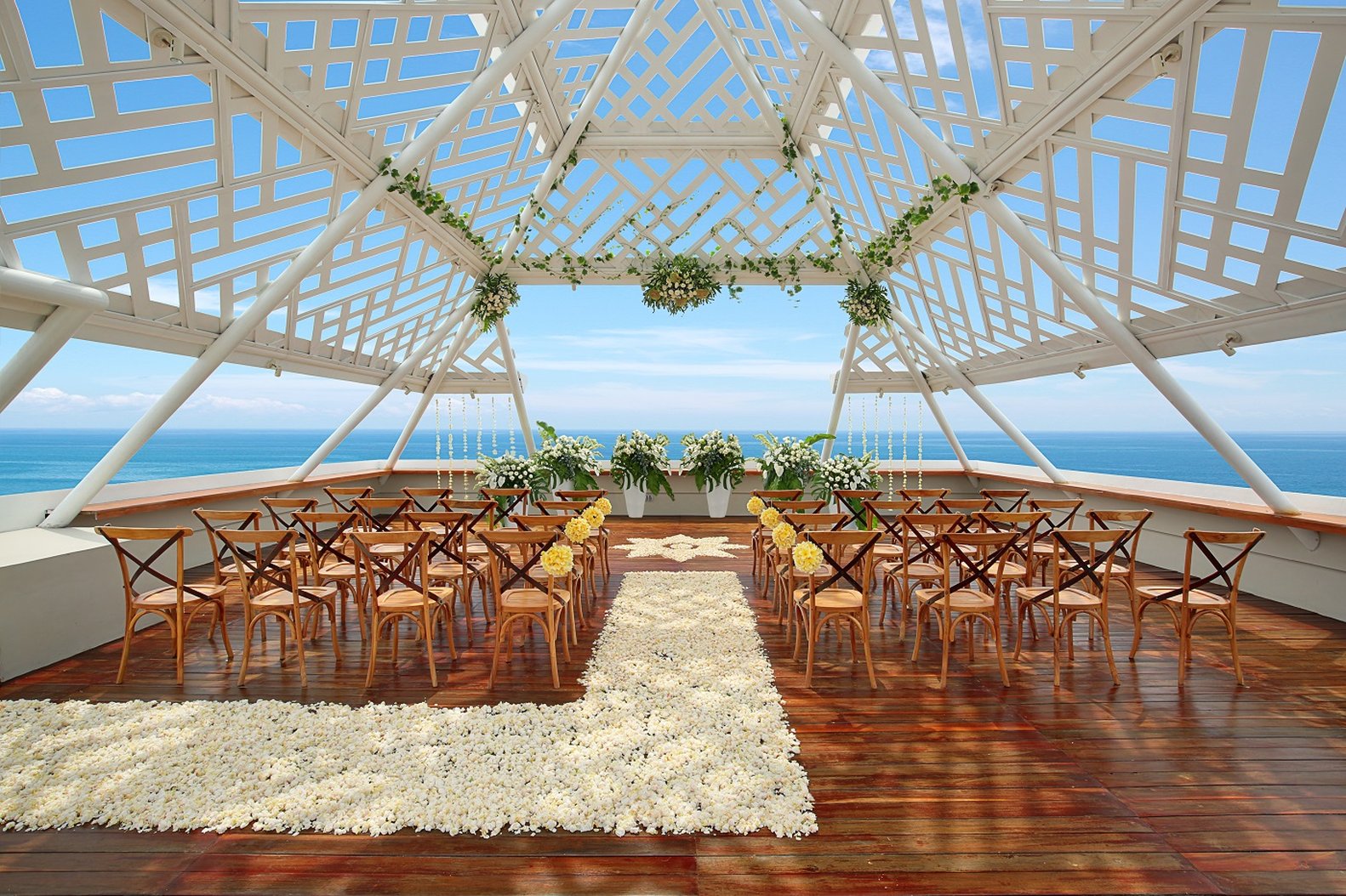 Royal Suites At The Bandha 22/25