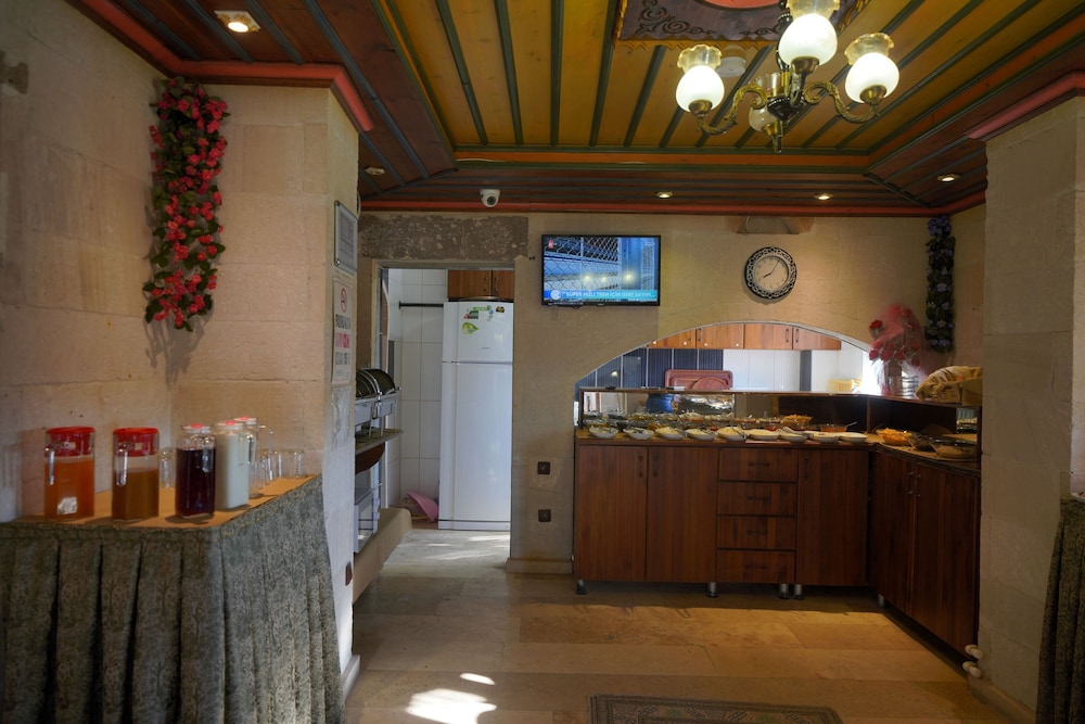 Alaturca House 6/46