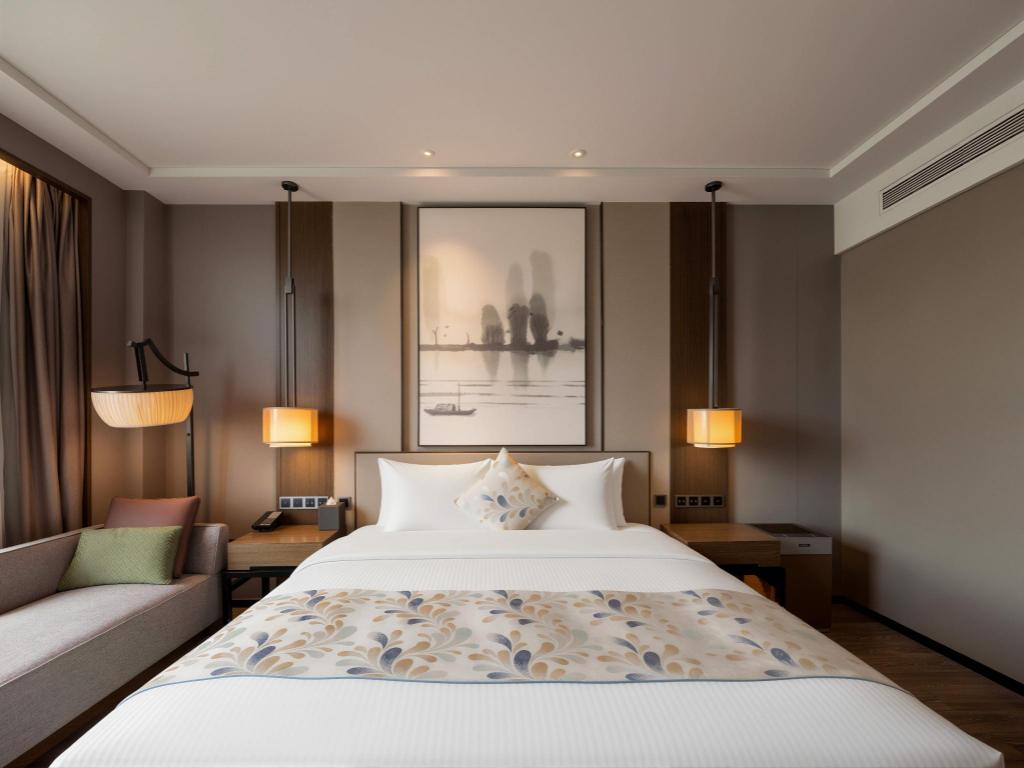 Executive, Suite, King Bed