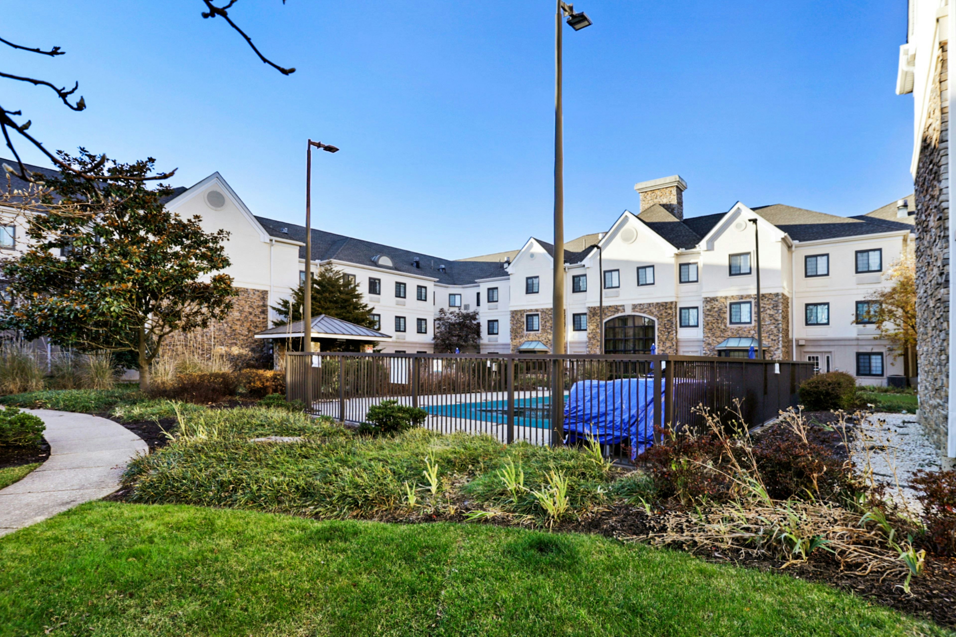 Staybridge Suites Columbia Baltimore 54/60