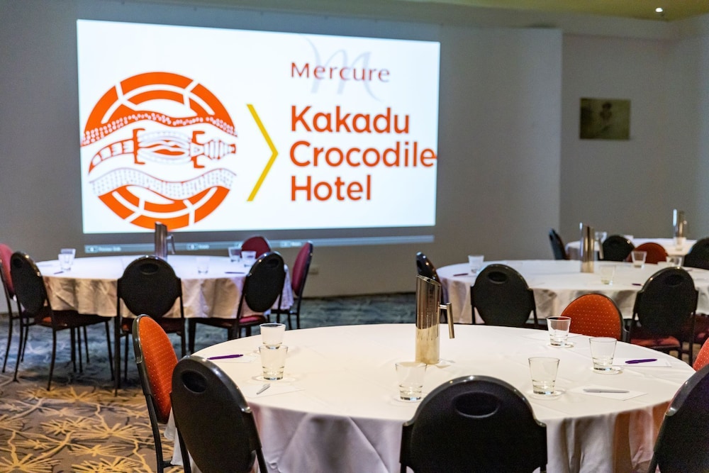 Kakadu Crocodile Hotel 52/61