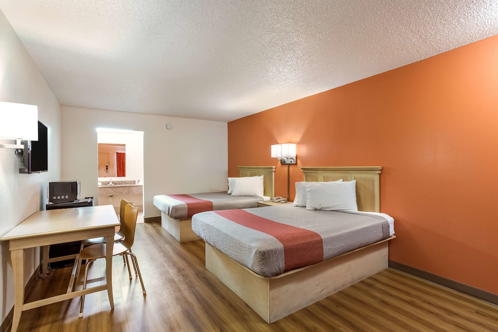 Motel6 Macclenny, FL 21/44