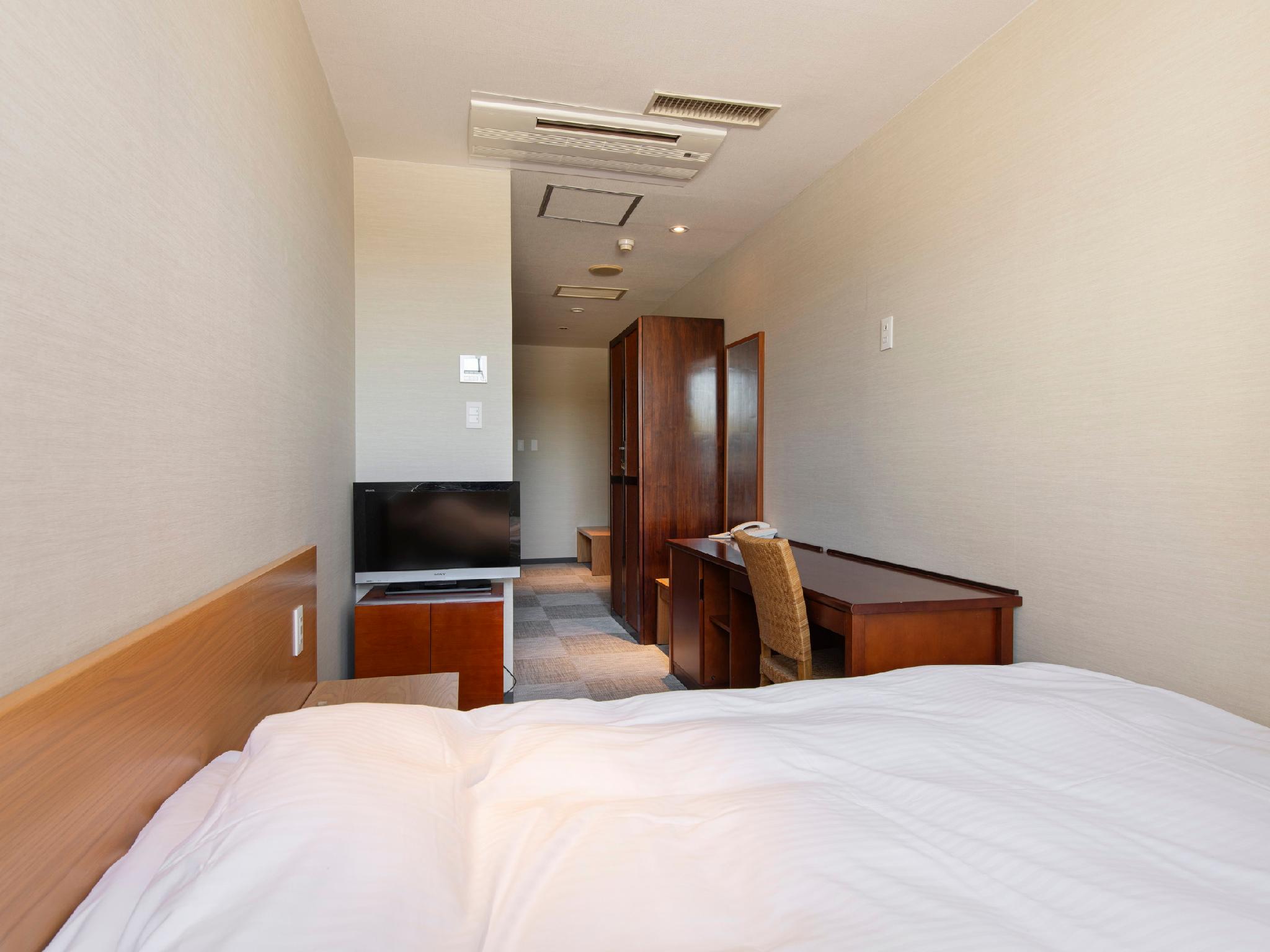 Room, Single, Mountain Side