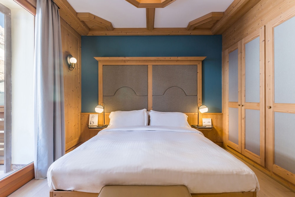Radisson Residences Savoia Palace Cortina d’Ampezzo 19/65