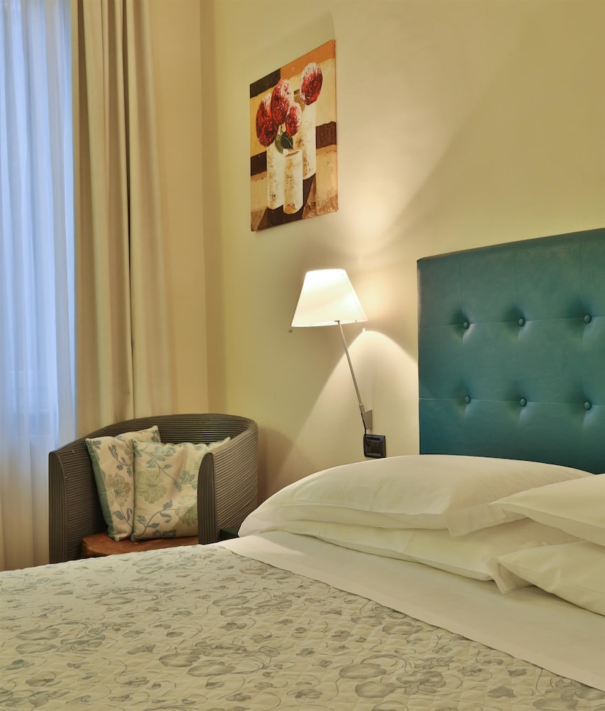 Best Western Hotel Crimea 10/49