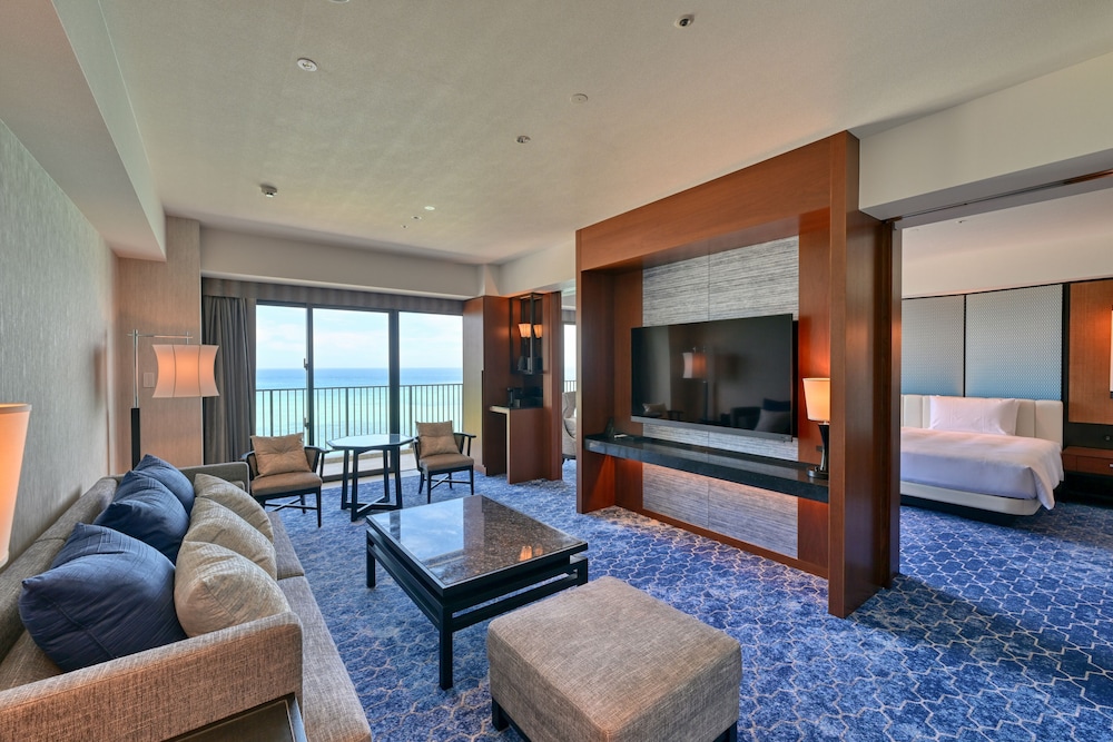 Ryukyu Hotel and Resort Nashiro Beach 27/49