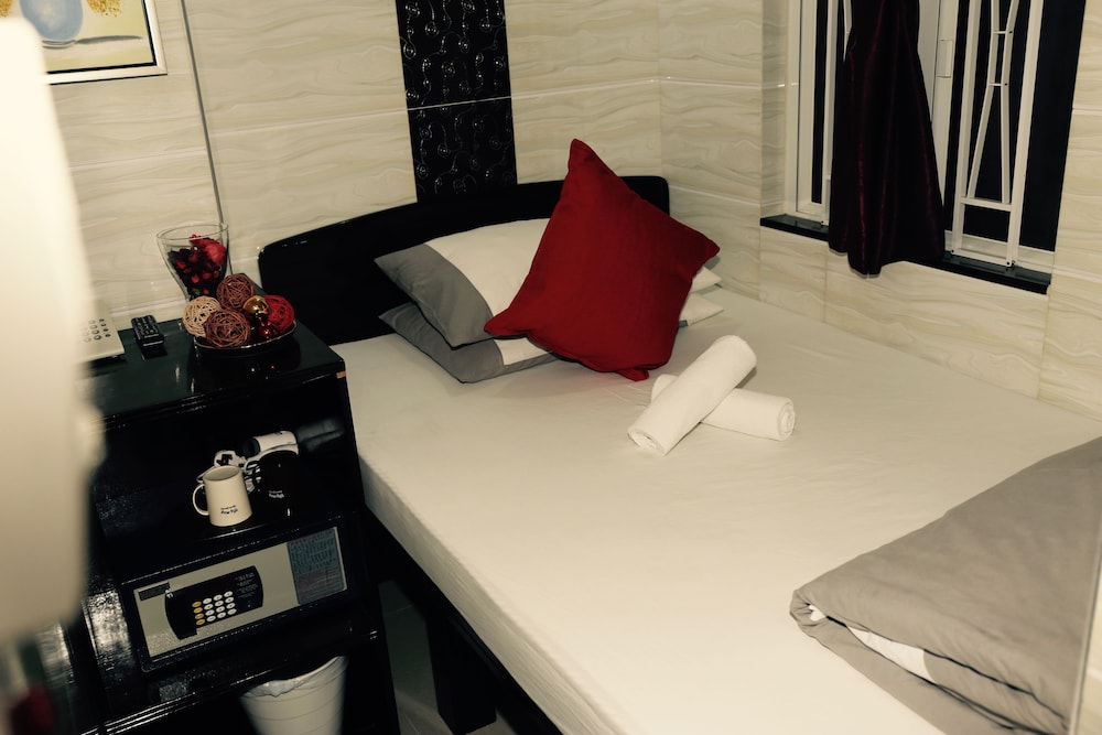 Mira Inn 16/50