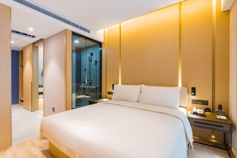 Atour S Hotel Shanghai Oriental Pearl Tower 16/68