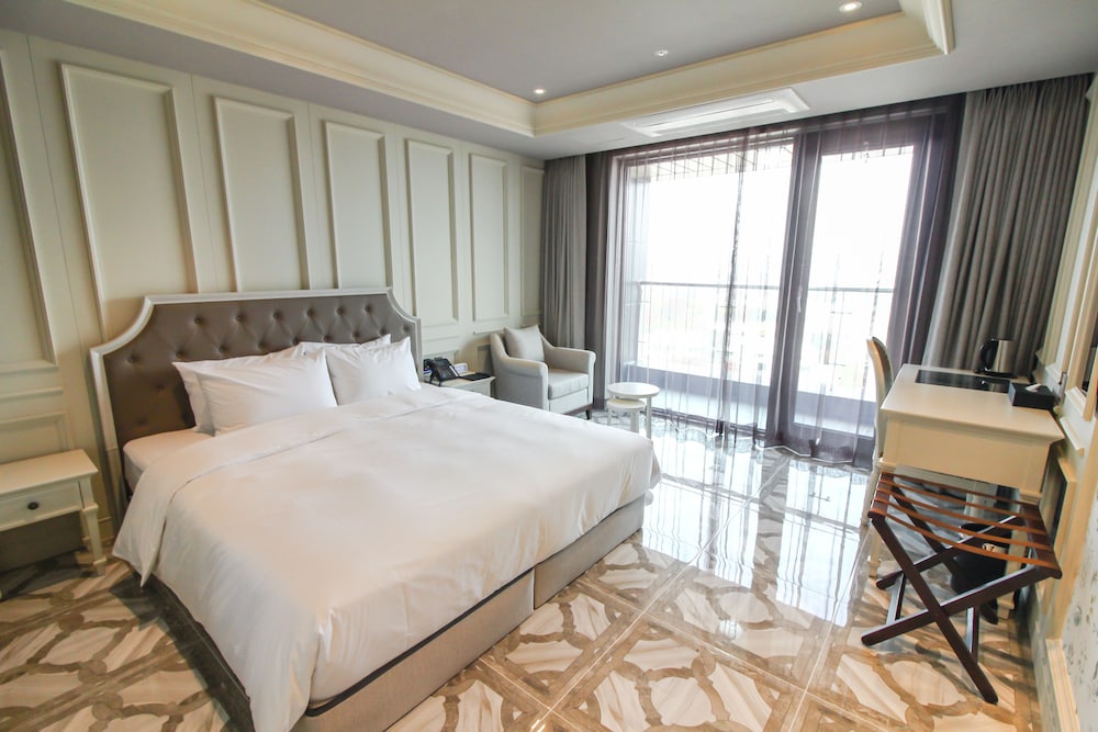Golden Tulip Ever Yongin 20/39