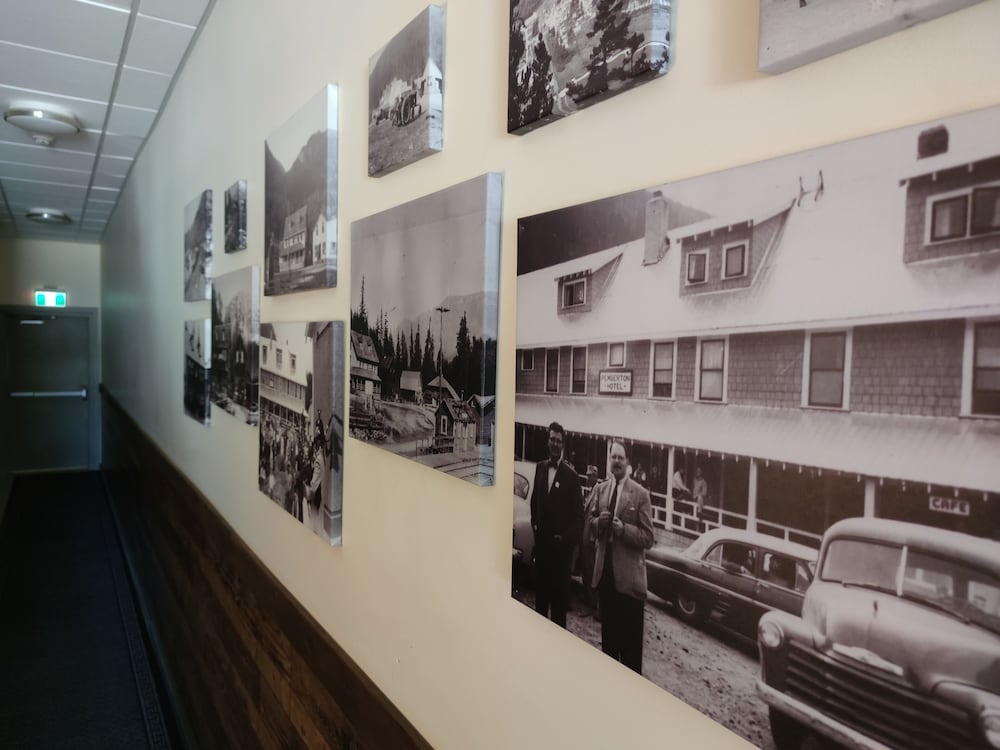 Pemberton Hotel (Motel) 6/49