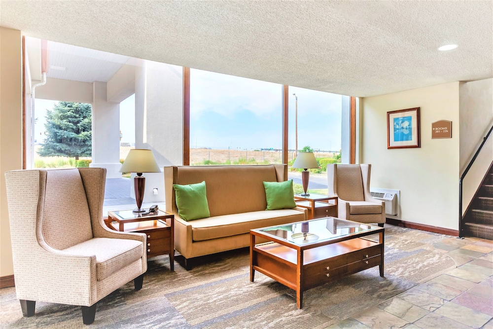 Holiday Inn Ontario 34/61