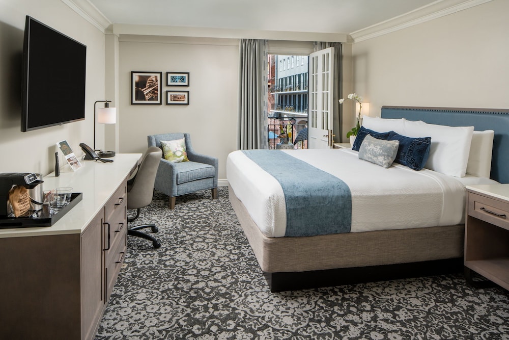 Guest Room, Premium, King Bed, Bourbon Street View, Balcony